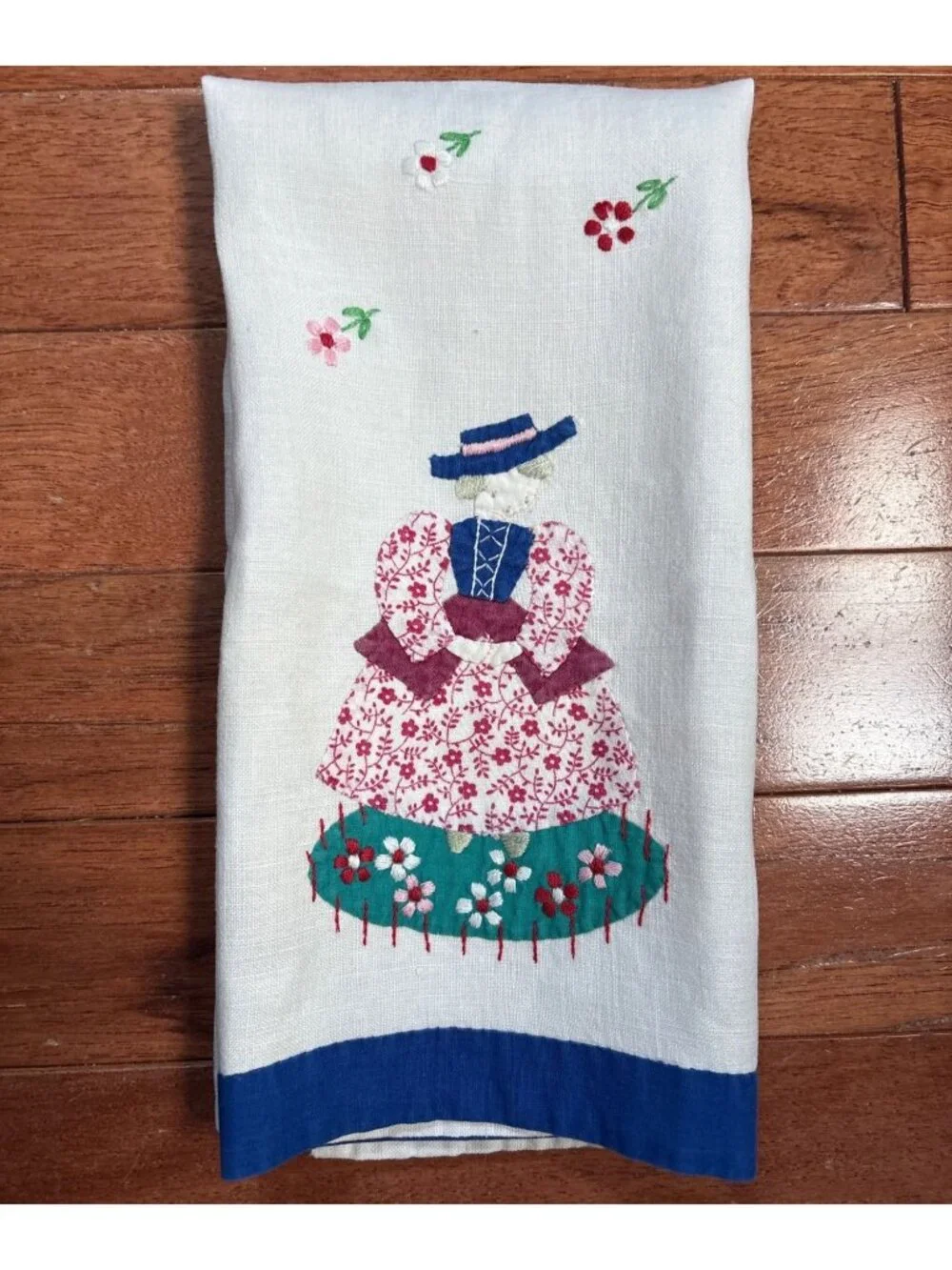 Hand Embroidered Applique Finger Towel Lady Design 19